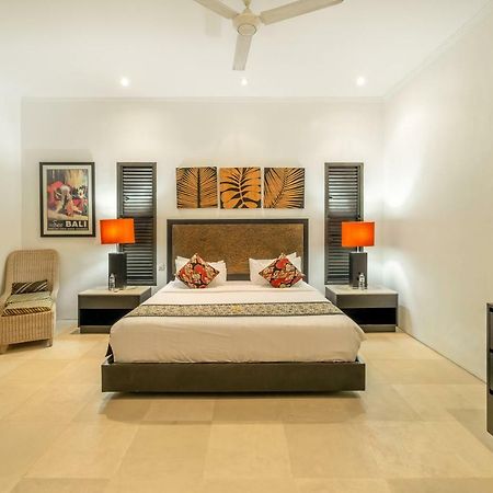 The Town House Seminyak Exterior foto