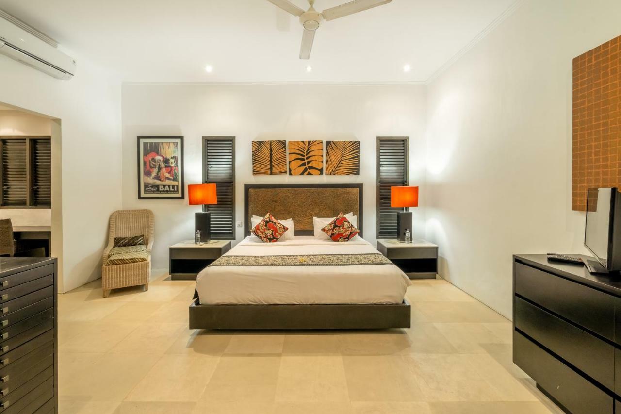 The Town House Seminyak Exterior foto